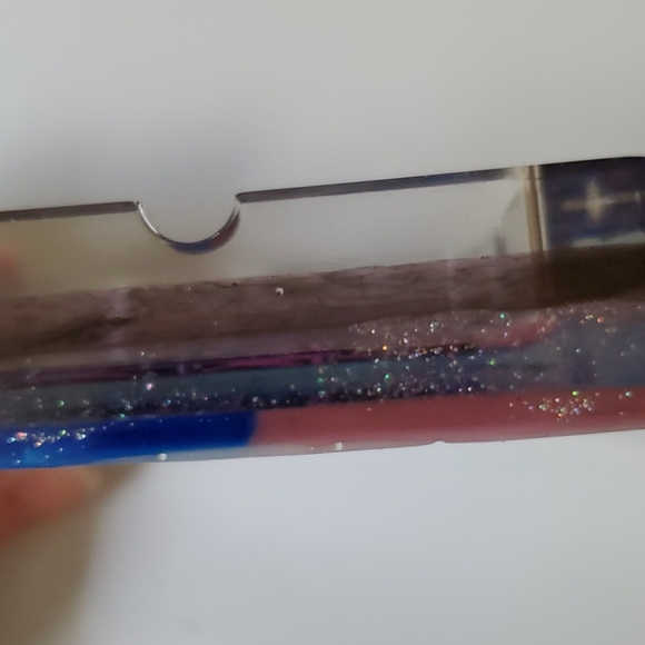 Resin ashtray - Picture 5 of 12